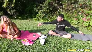 Tribbing Lustful blonde Tegan James gets fucked hard at yoga lesson outdoors Punheta