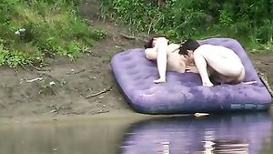3Rat An Japanese couple is caught at the lake Milf Porn