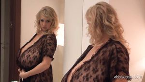 Sislovesme Big-Bosomed Blond Hair Girl In The Mirror And Shower - lingerie Juggs