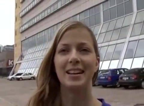 Sexpo A beautiful young girl amateurs is discovered on the street Gordinha