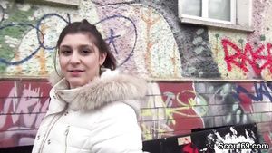 Free-Cams German Scout - Hot Amateur MILF in Berlin angesprochen und gefickt Women Sucking