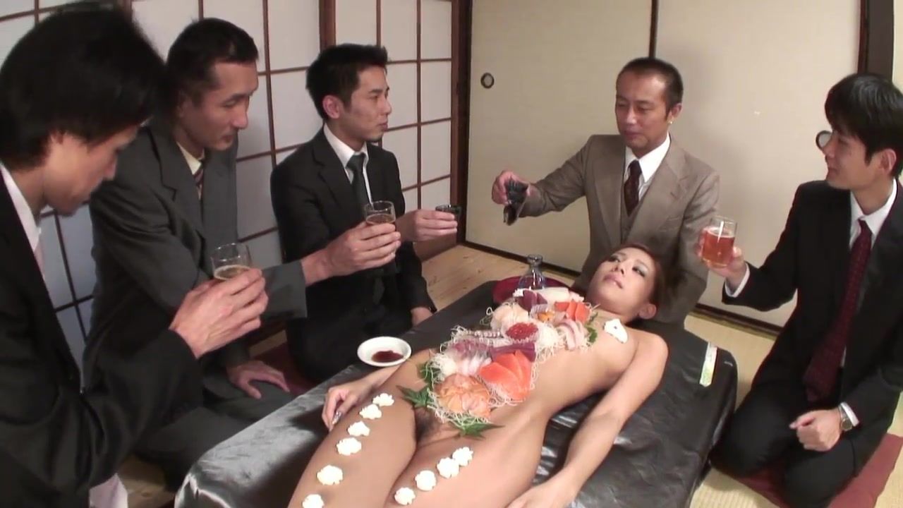 Amature Porn Group of business men eat sushi off her beautiful body Exotic