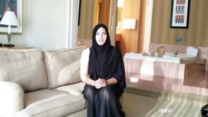 Amatur Porn Hijabi Interview And Point-Of-View Assfucked By BBC Star