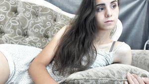 ImageZog Petite latina webcam whore plays with her teen pussy FreeXCafe