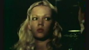 Babe Brigitte Lahaie seduces her girlfriend into serving one lad Prostituta