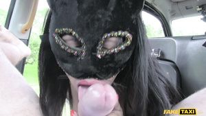 21Sextury Horny cabbie fucked masked Latina bitch Maya outdoors Asslick