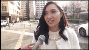 Cumshots Asian babe gives interview and her pussy to fuck Deutsch