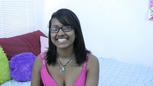 Amatuer Porn Horny Indian brunette with glasses lets you watch her play in bed Bbc