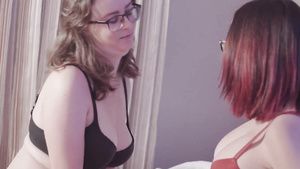 Sfm Jay Taylor and her lesbian friend with natural tits eating cunts Porn