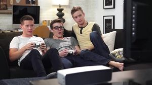 Leather Bareback Gamer Threesome Sex - young gay twinks Hairypussy