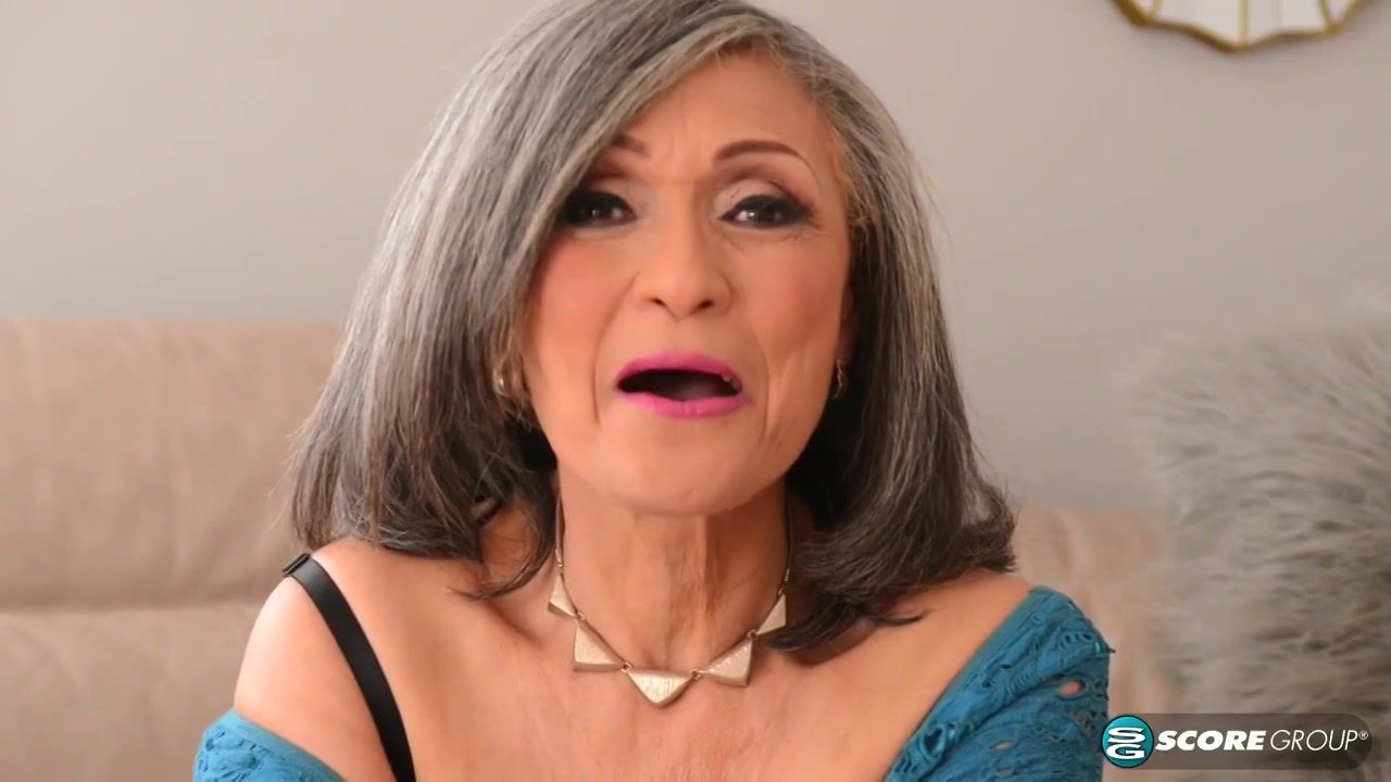 Big Butt Kokie Del Coco - old grandma pounded by muscled stud with big cock j-mac Tinytits