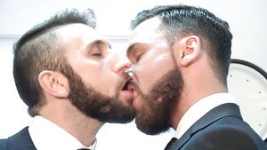 XHamster Mobile Sweet Deal - bareback gay sex in office with two muscled bears XVicious