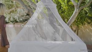 Cumming Bailey Brooke - Hot Sex Under The Canopy Beurette