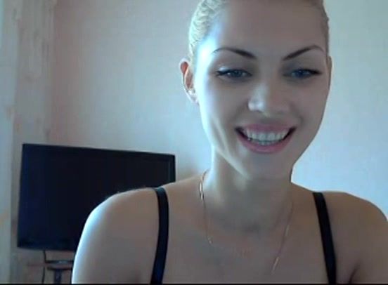Mexicano Nasty Euro Camgirl With Tiny Tits Teasing With Skinny Body Sexy Girl