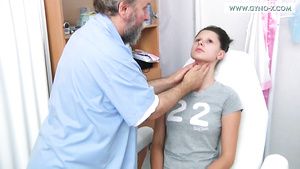 FapSet Big Bearded Doctor Exams A Big Tits Of Skinny Amateur Girl Pija