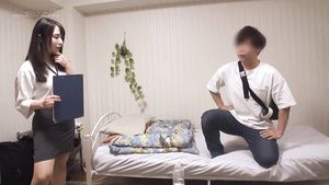 Virginity Asian babe has fun with vibrator and his big dick Dlouha Videa