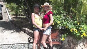 Casado Carli Banks and Faith - Cowgirls Lesbian Sex Brasil
