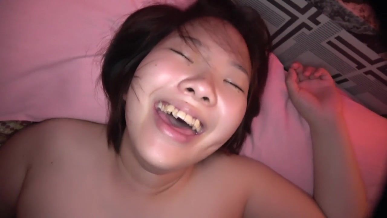 Pelada Asian chubby teen POV sex video SinStreet