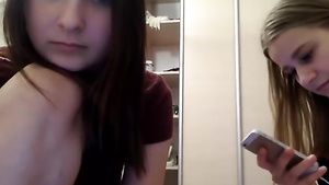 Kendra Lust Hot amateur teens crazy webcam show Banheiro