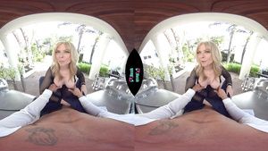 Javon Hot GILF Nina Hartley VR Porn Video Muscle