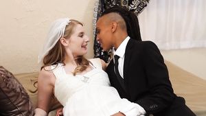 Step Mom Lesbian Honeymoon After Wedding - Amateur Porn Stepmom