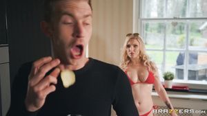 Big Cocks Sensual MILF Georgie Lyall lets Danny D bang her wet-dripping muff Chick