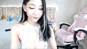 Old Man Japanese naughty camgirl crazy solo clip TubeStack