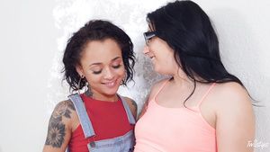 Doggy Style Holly Hendrix and Alissa Avni enjoying each other's company Tied