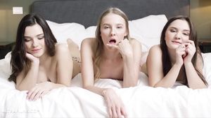 Brunet Haily Sanders, Eva and Ninfa Lesbian 3Some Sex Rub