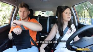 Sexy Girl Dark-haired cutie with tattoos gets screwed in the car Cuzinho