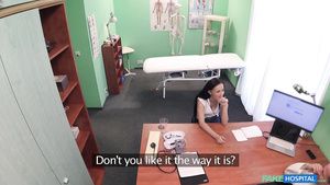 Cum Inside Fake Hospital - Innocent 18 Years Old With Great Breasts 1 Italiana