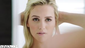 Exposed Popular babe Mia Malkova amazing porn clip Gape