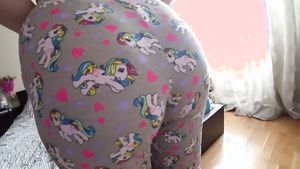 Taiwan Young with a big bootie and pants My Little Pony had sex Pussy To Mouth
