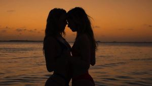 Hot Women Having Sex Asian yammy vixen Lulu Chu hardcore porn clip Venezolana