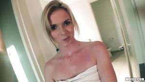 Freeteenporn Pervs On Patrol - Can I PLEASE Use Your Shower? 1 - Erika Woman Fucking