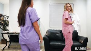 Speculum Beauty doc and nurse Abigail Mac and Lily Labeau in passionate lesbian action Hermana