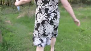 Jerking Juicy milf takes out her big boobs and blowjobs three dicks outdoors Chica