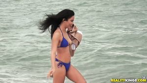 IndianSexHD Horny guy picks up a gorgeous Latina on the beach Xvideps